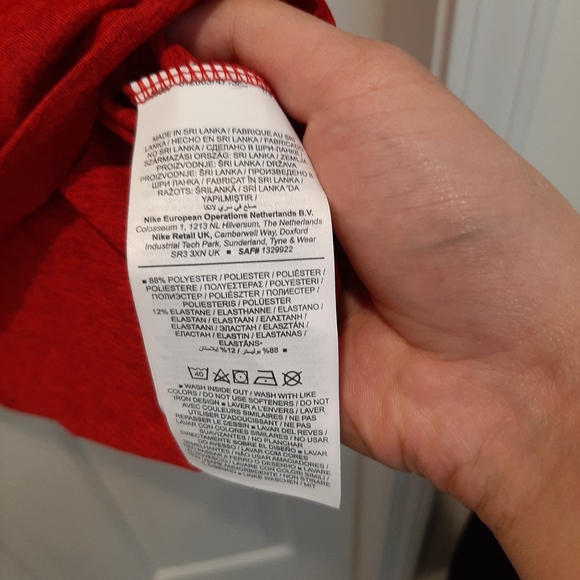 BNWT Mens Nike Running Quarter Zip (mens XL) - Picture 8 of 8